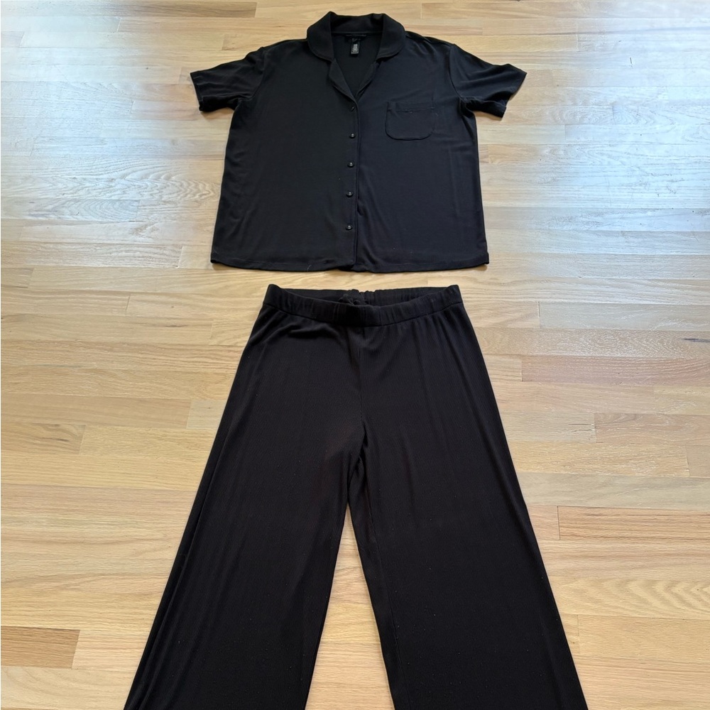 Skims lounge Set